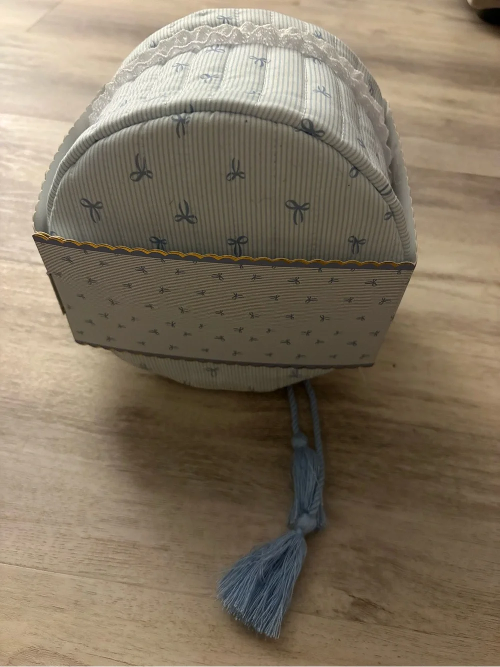 The Vintage Cosmetic Company Blue White Shabby Chic Striped Bow Print Bag